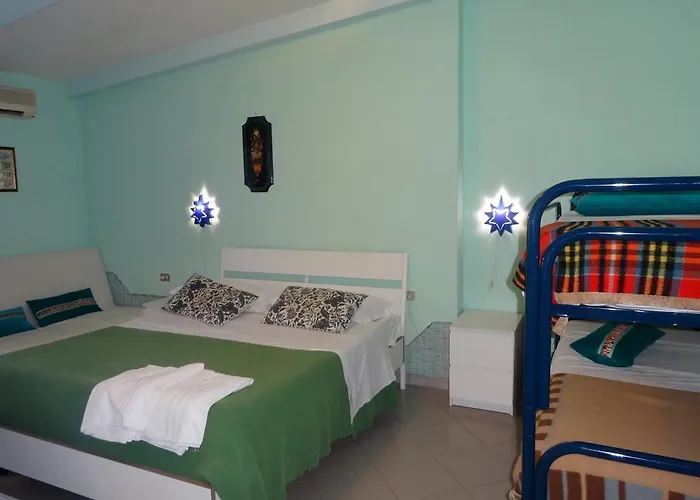 Franca Bed & Breakfast 2*